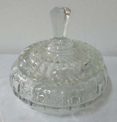 BOMBONIERI DE CRISTAL