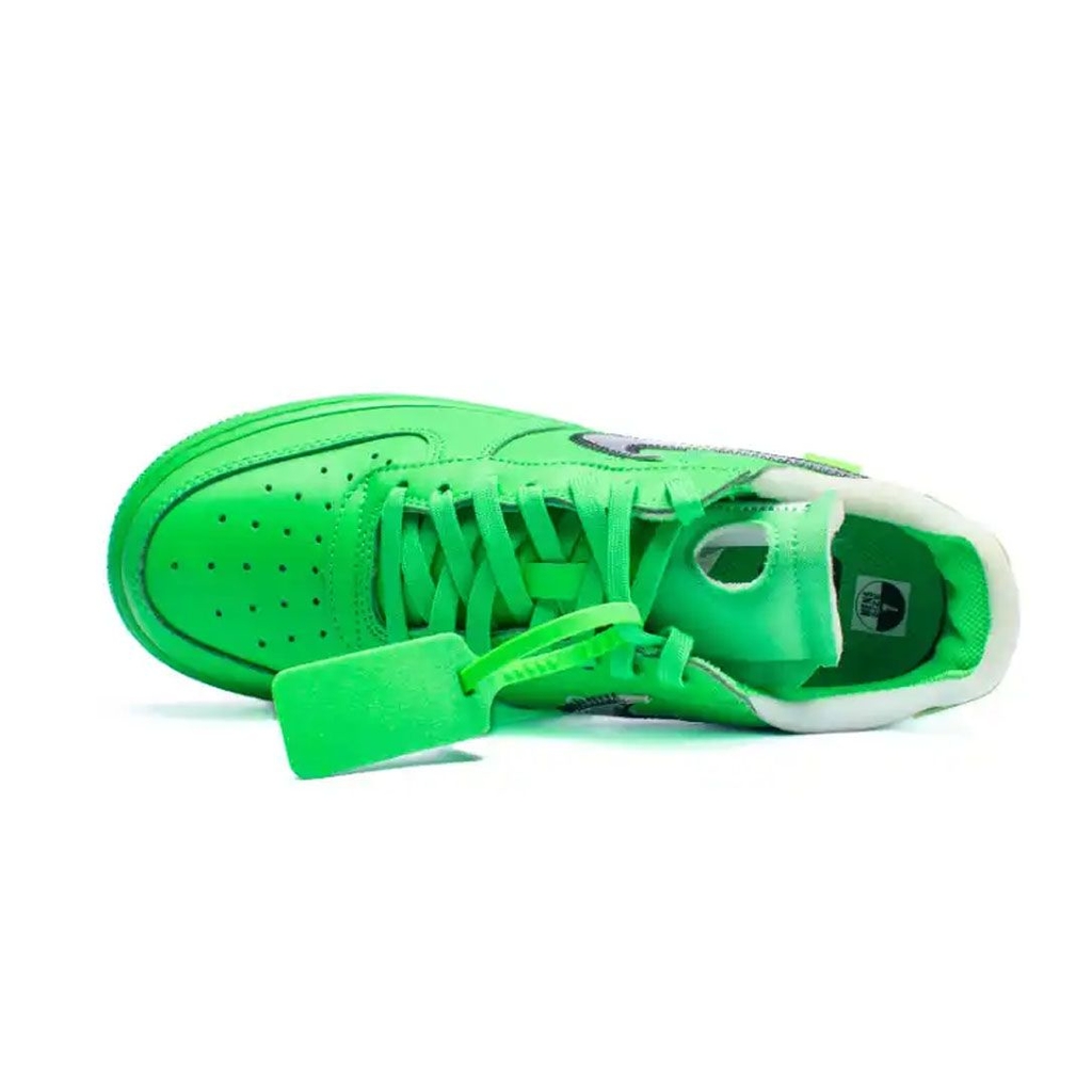 White and neon green 2024 nikes