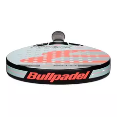 Paleta Bullpadel Flow Light 22 + Protector - comprar online