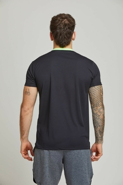 Imagen de Remera Running Dry Cuello Combinado 7161