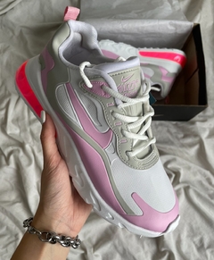 Nike 270 rosa y gris
