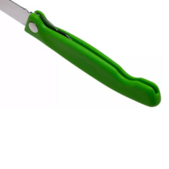 CUCHILLO PLEGABLE VICTORINOX 6.7836.F4B SWISS CLASSIC - VERDE - Mundo Esturion SRL