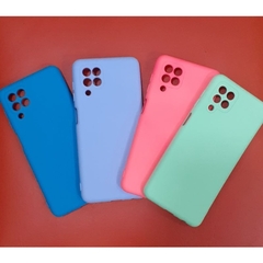 Capa de Silicone para Samsung M32 na internet