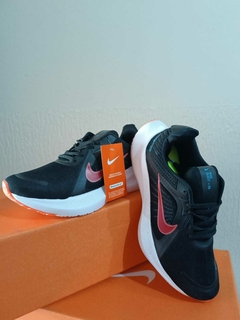 Nike Quest 05 na internet