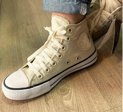 All Star Botinha Nozes Dourada - comprar online