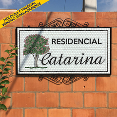 Identificação de Residencial "Catarina"