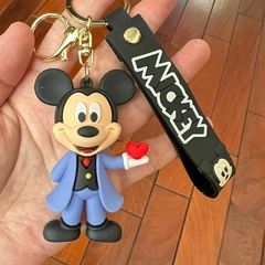 Llavero de Goma de Mickey - Mickey con Traje y Corazón