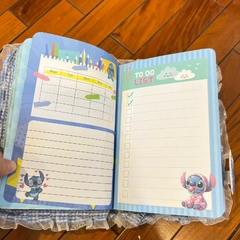 Agenda de Stitch Tapa Dura - Al Azar en internet