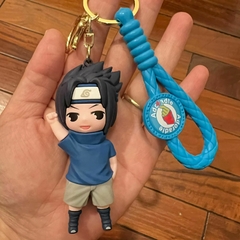 Llavero de Goma de Naruto - Sasuke Uchiha Saludando