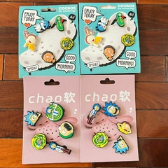 Pins para Crocs x 5 de Rick y Morty Al Azar