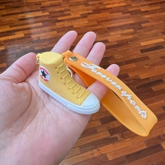 Llavero de Goma de Zapatilla Converse - Amarillo - comprar online