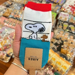 Medias Soquetes de Snoopy - Snoopy y Peanuts Fondo Azul y Blanco