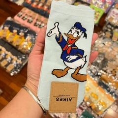 Medias Soquetes de Mickey Mouse - Donald Una Mano Arriba Fondo Claro