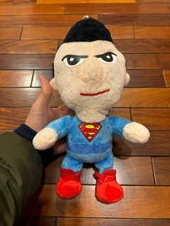 *Peluche de Superman -29cm-