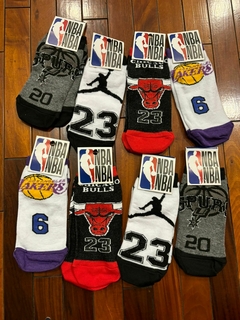 Medias Soquete para Adulto - Lakers, Bulls, Jordan - 3 Pares Al Azar