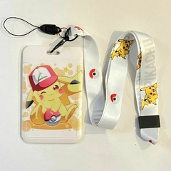 Portasube con Correa de Pikachu - Con Gorra y Pokebola