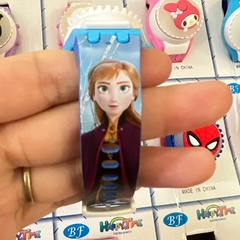 [T] Reloj Digital Infantil Con Tapa Giratoria y Luces -ELSA - comprar online