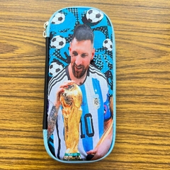 Cartuchera Mediana 3D De MESSI 1 CIERRE - comprar online