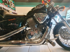 Honda VT 600cc Shadow ano 2004 na internet