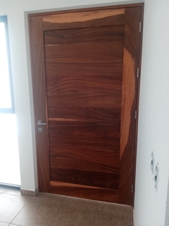 PUERTA DE PAROTA DE MADERA MACIZA A LA MEDIDA - comprar en línea