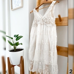 Vestido importado Tull c/broderie