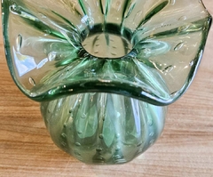 Vaso Trouxinha Decor em Vidro Verde P 16cm Tipo Murano na internet