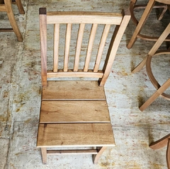 Cadeira com Encosto Ripado em Madeira Nobre - loja online