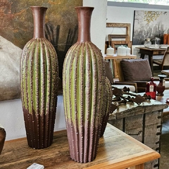 Centro de Mesa Vaso em Cerâmica Cacto Verde e Marrom Alto - comprar online