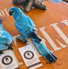Pássaro Decorativo de Resina Verde Água - comprar online