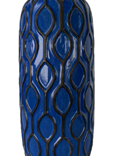Jarro em cerâmica azul com detalhes em relevo preto, representando o artesanato sofisticado da Marcenaria Tiradentes.