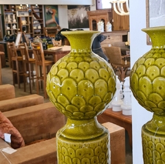 Centro de Mesa Vaso de Cerâmica Verde Alto com Relevos - loja online