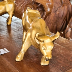 Escultura de Touro Wall Street Dourado Pequeno na internet