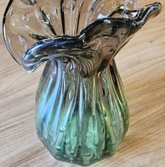 Vaso Decorativo Leque G de Vidro Verde e Fumê Tipo Murano - Marcenaria Tiradentes - Móveis e Decoração Artesanais de alto padrão