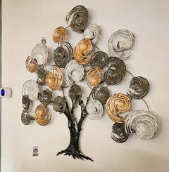 Escultura em Metal Árvore Folhas Coloridas para Parede - Marcenaria Tiradentes - Móveis e Decoração Artesanais de alto padrão