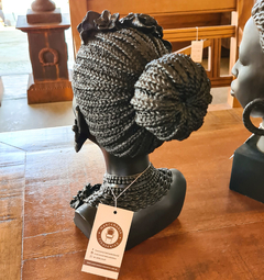 Escultura Busto Decorativo Mulher com Coque em Resina Preta - loja online