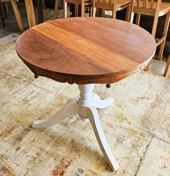 Mesa de Jantar Redonda com Pé Torneado Branco em Dem. 86cm - loja online