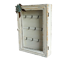 Porta Chaves Branco Envelhecido com Porta de Vidro