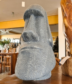 Escultura Cabeça Moai Texturizada Arenite Cinza Grande - comprar online