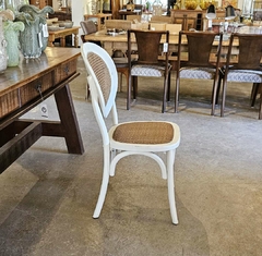 Cadeira de Palinha Natural Branca Envelhecida - Marcenaria Tiradentes - Móveis e Decoração Artesanais de alto padrão