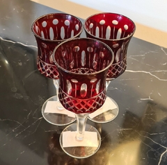 Taça Decorativa de Vidro Cristalino Vermelho com Lapidação na internet