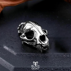 Pingente - Saber Tooth Tiger Skull (Grande) - Black Goat