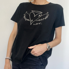 Remera Love Black en internet