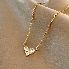 Collar de cadena con colgante de corazón para mujer bañado en oro de 14k (CMP CLL10037)