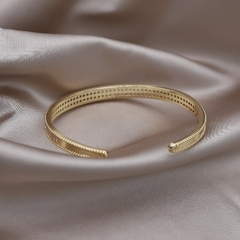 Pulsera ajustable con nudo de circón, brazalete de lujo, chapado en oro de 14k (CMP PLS10017) - tienda en línea