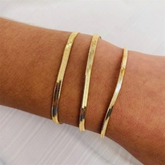 Pulseras clásicas de cadena de serpiente para mujer chapada en oro (CMP PLS10023)