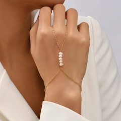 Pulsera de cadena con colgante de corazón Simple para mujer, brazalete chapado en oro (CMP PLS10019)