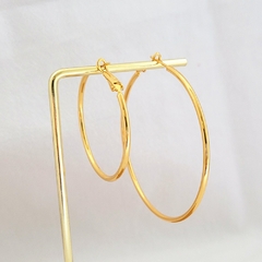 Pendientes de aro chapados en oro de 24K para mujer (CMP ART1002)