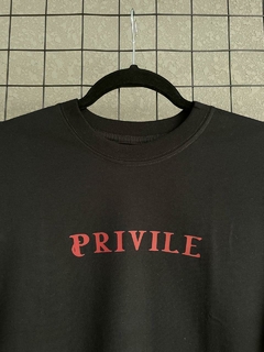 CAMISETA OVERSIZED PRIVILE - comprar online