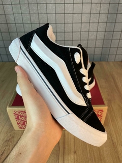 VANS KNU na internet