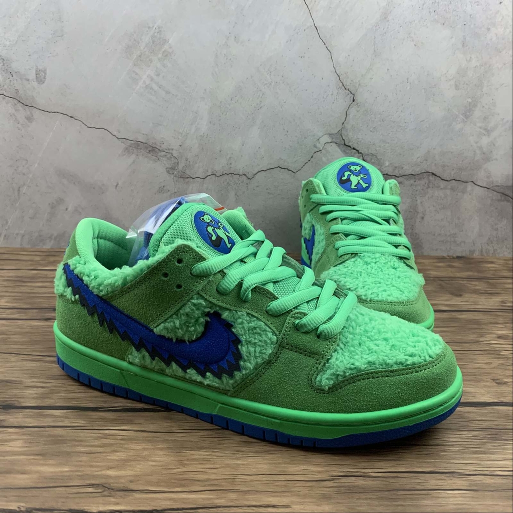 Nike sb sales green spark